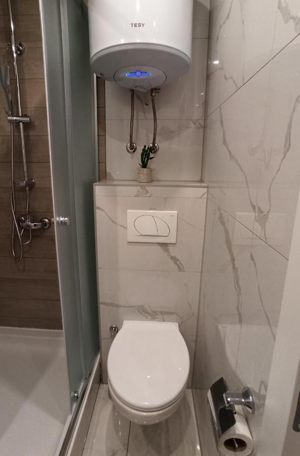 President Iv Apartment